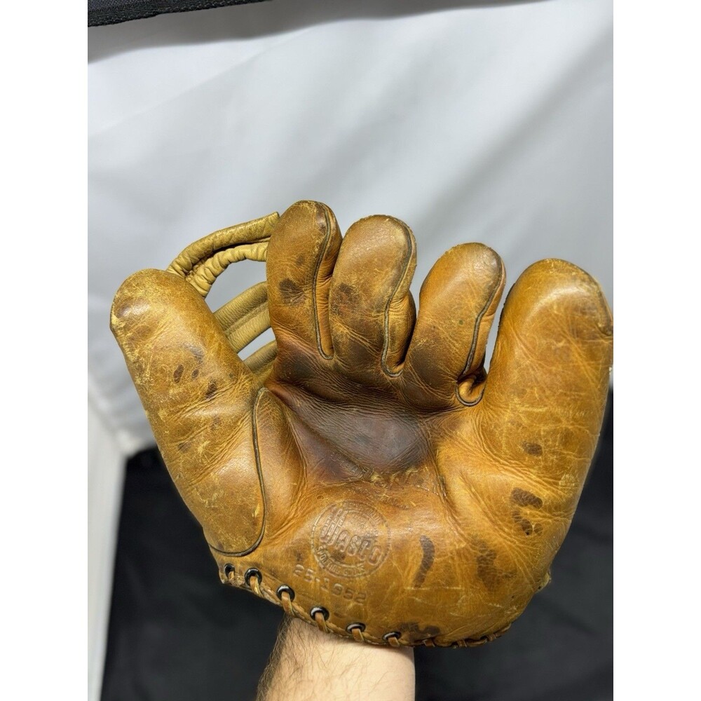 Wasco Charlie Keller New York Yankees Model 25-1952 Leather Baseball Glove 1950s
